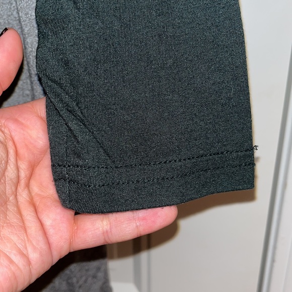 Obey Women’s Baseball Tee - Picture 5 of 5